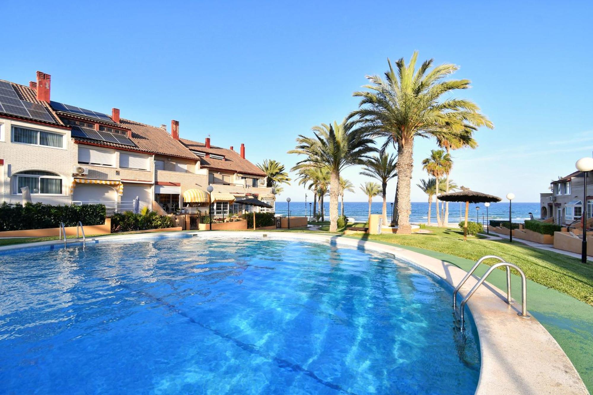 Muchavista Playa Alicante 坎佩略 外观 照片